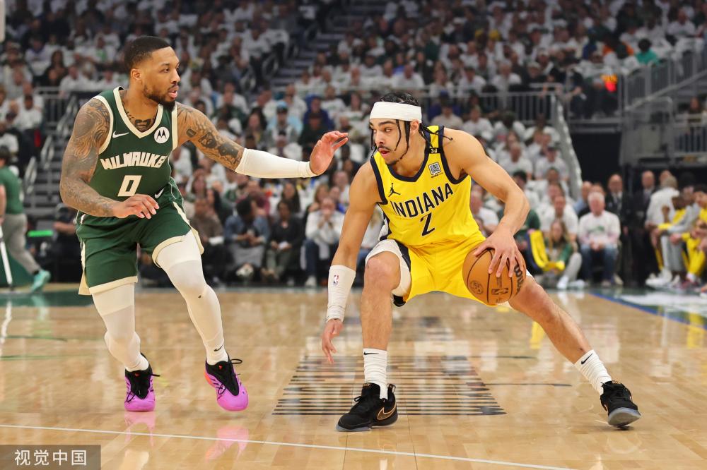 事被批判为 事被批判为